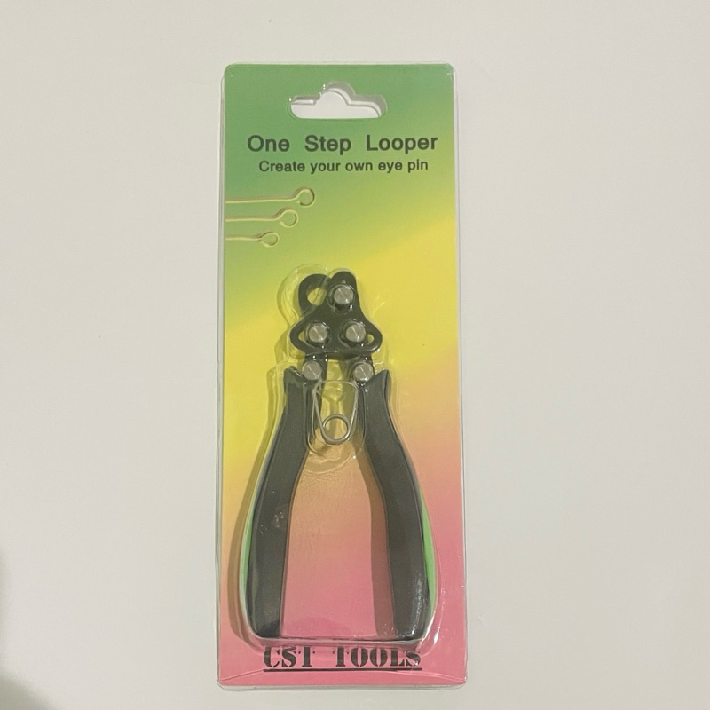 

PRELOVED TANG EYEPIN. TANG LOOPER