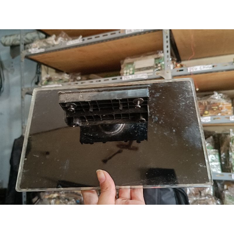stand tv 24d553 kaki tv led polytron pld24d553