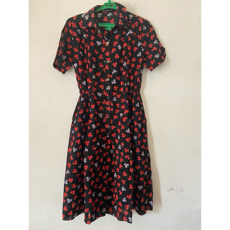 Preloved Midi Dress Hitam Motif Bunga Wanita