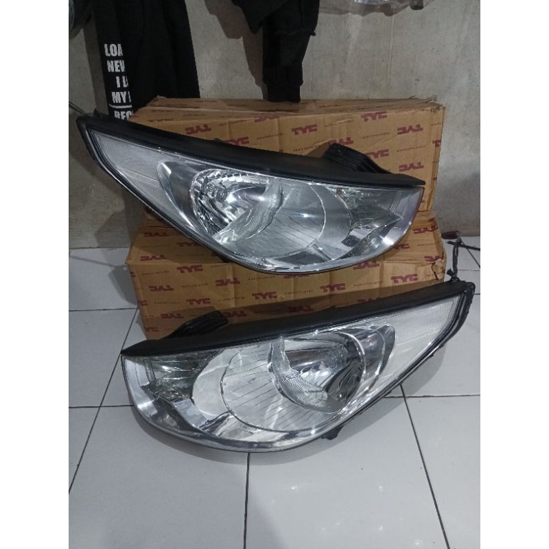 Headlamp lampu depan mobil Hyundai Tucson 2011 2012 2013 2014