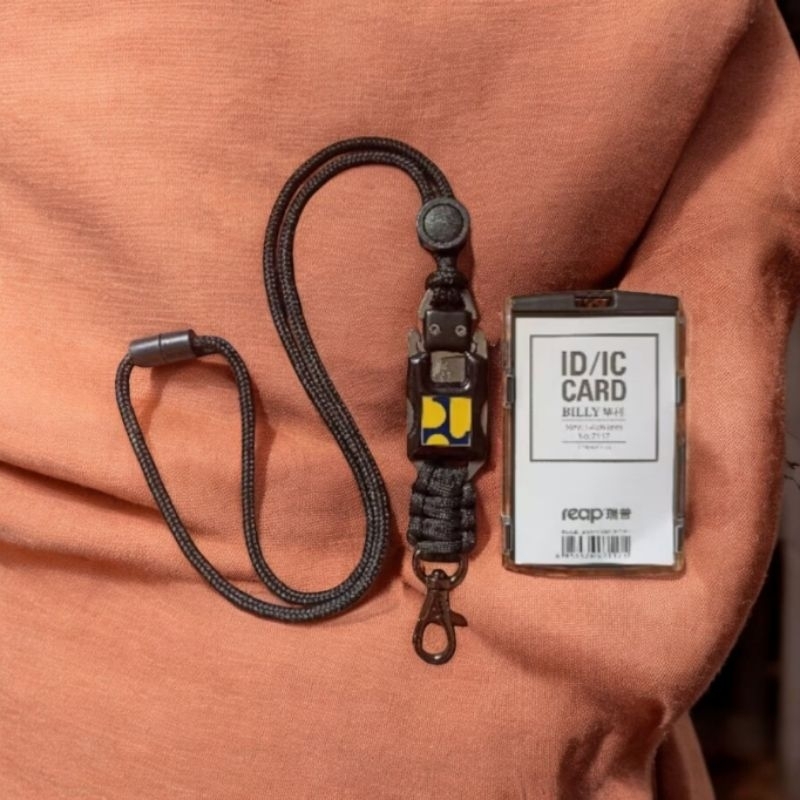 

Lanyard Nama Tag Logo PUPR