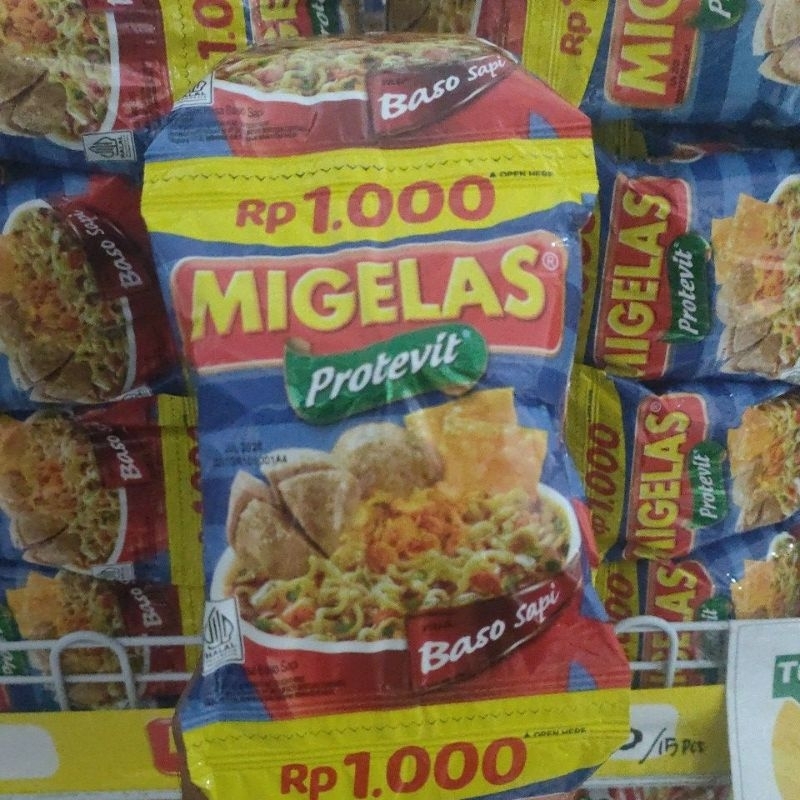 

mie gelas protevit isi 15 renceng