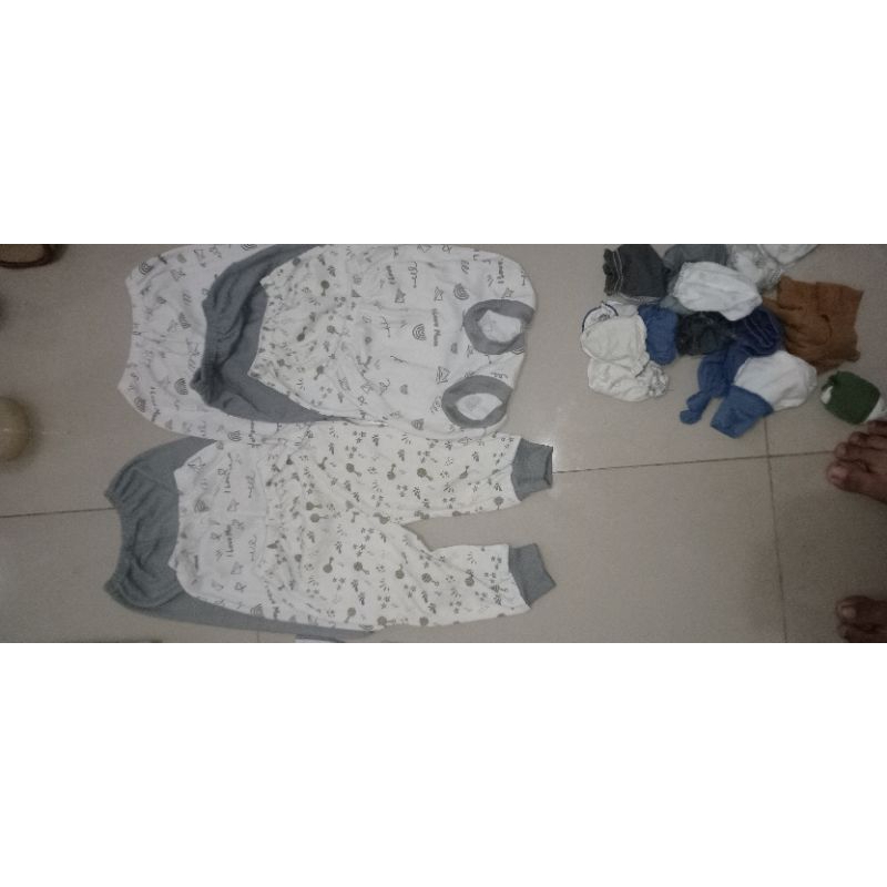 Hibah baju bayi cowok