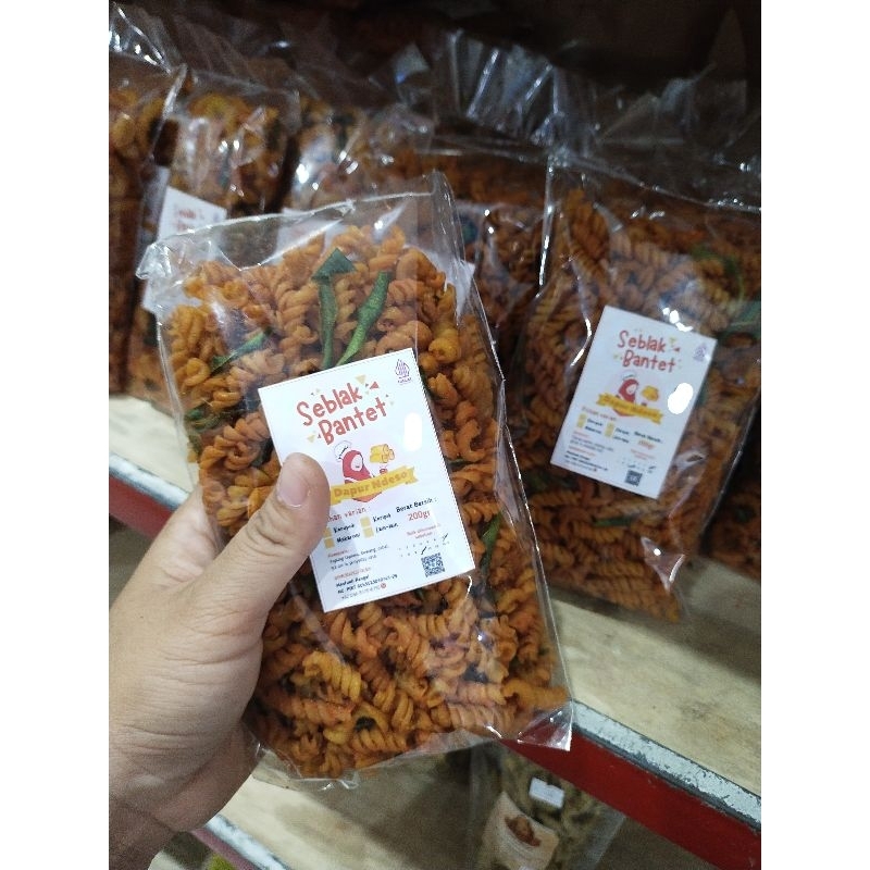 

Makaroni Seblak Bantet Pedas