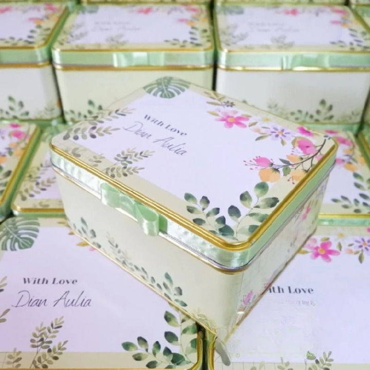 Jual Souvenir Box / Kotak / Kaleng / Tin Gratis Custom Cocok Untuk Hampers Kado Hadiah Premium