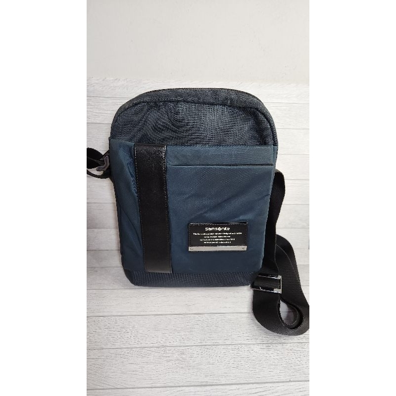 SAMSONITE SLING BAG