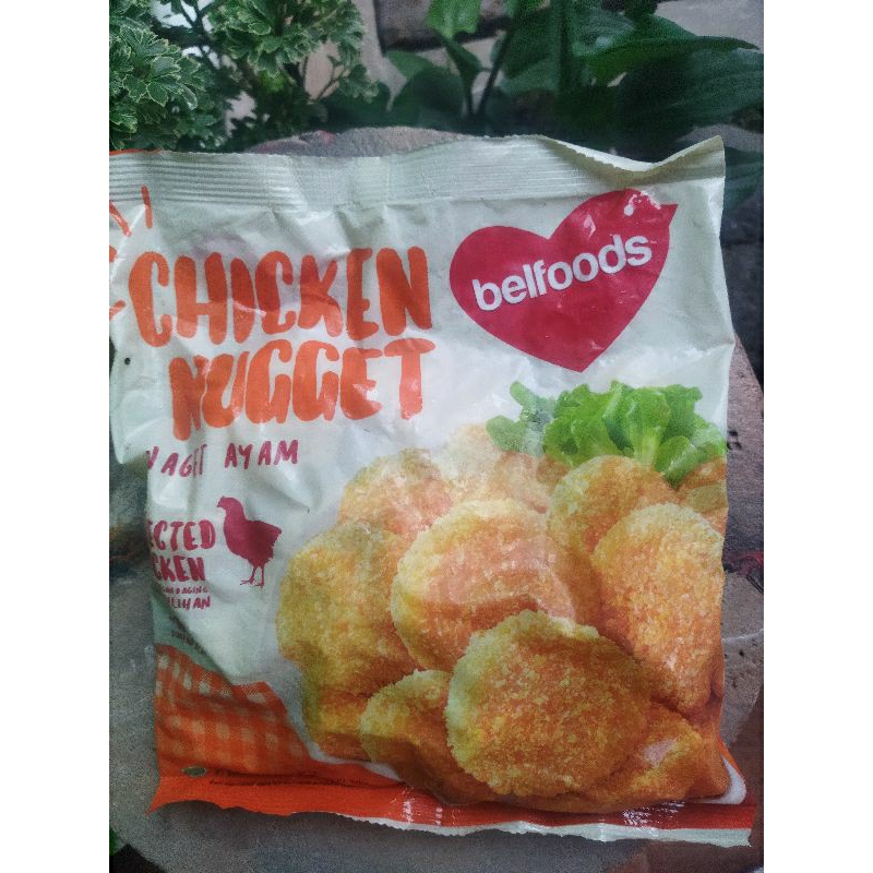 

CHICKEN NUGGET