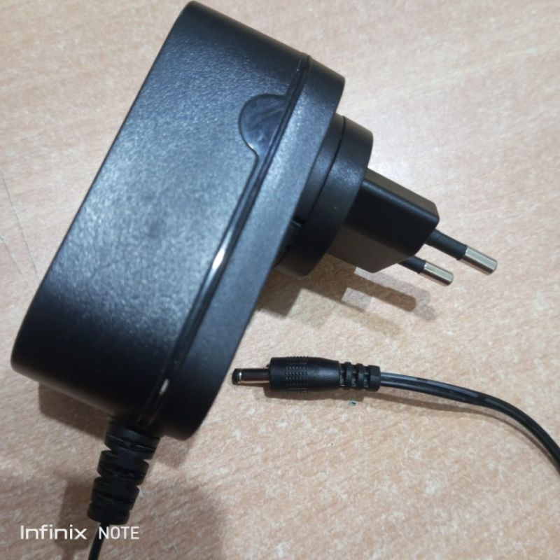 ADAPTOR 12V 1.5A JACK KECIL (BEKAS NORMAL MULUS)