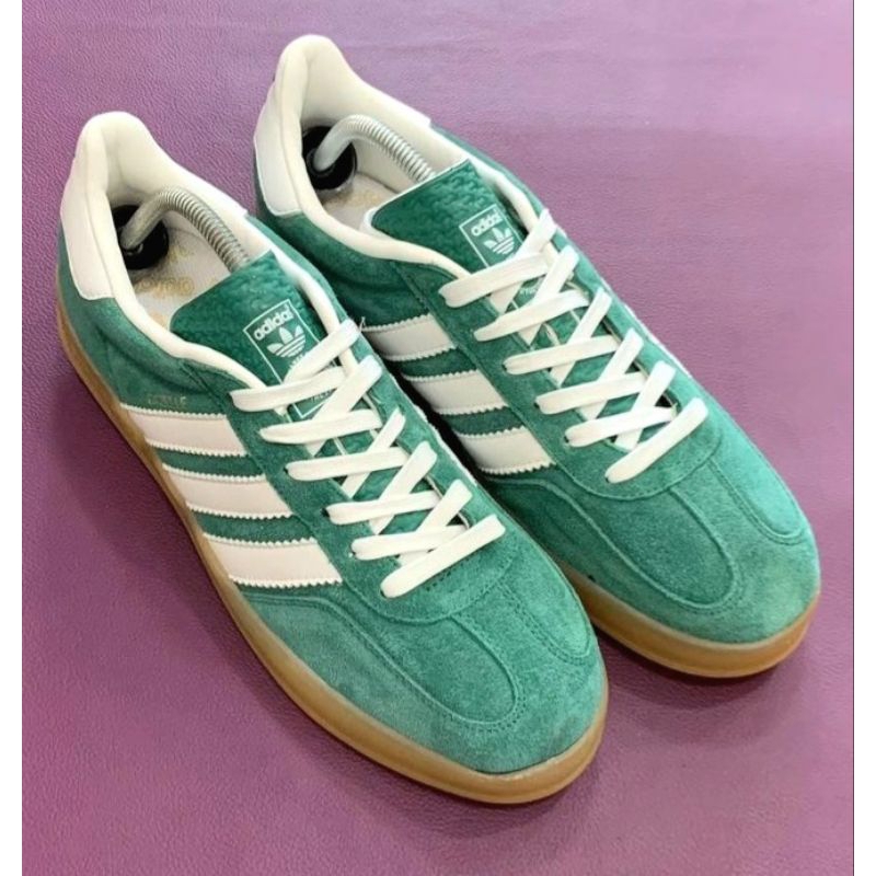 Sepatu adidas gazelle green white