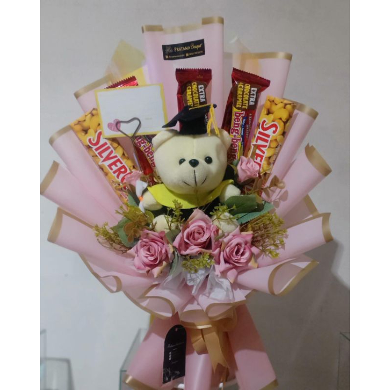 

bouquet wisuda medium
