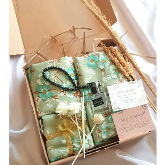 Hot Sale FREE TASBIH WARNA  BUKU DZIKIR  HAMPERS ULANG TAHUN HAMPERS WANITA HAMPERS MUKENA DEWASA RA