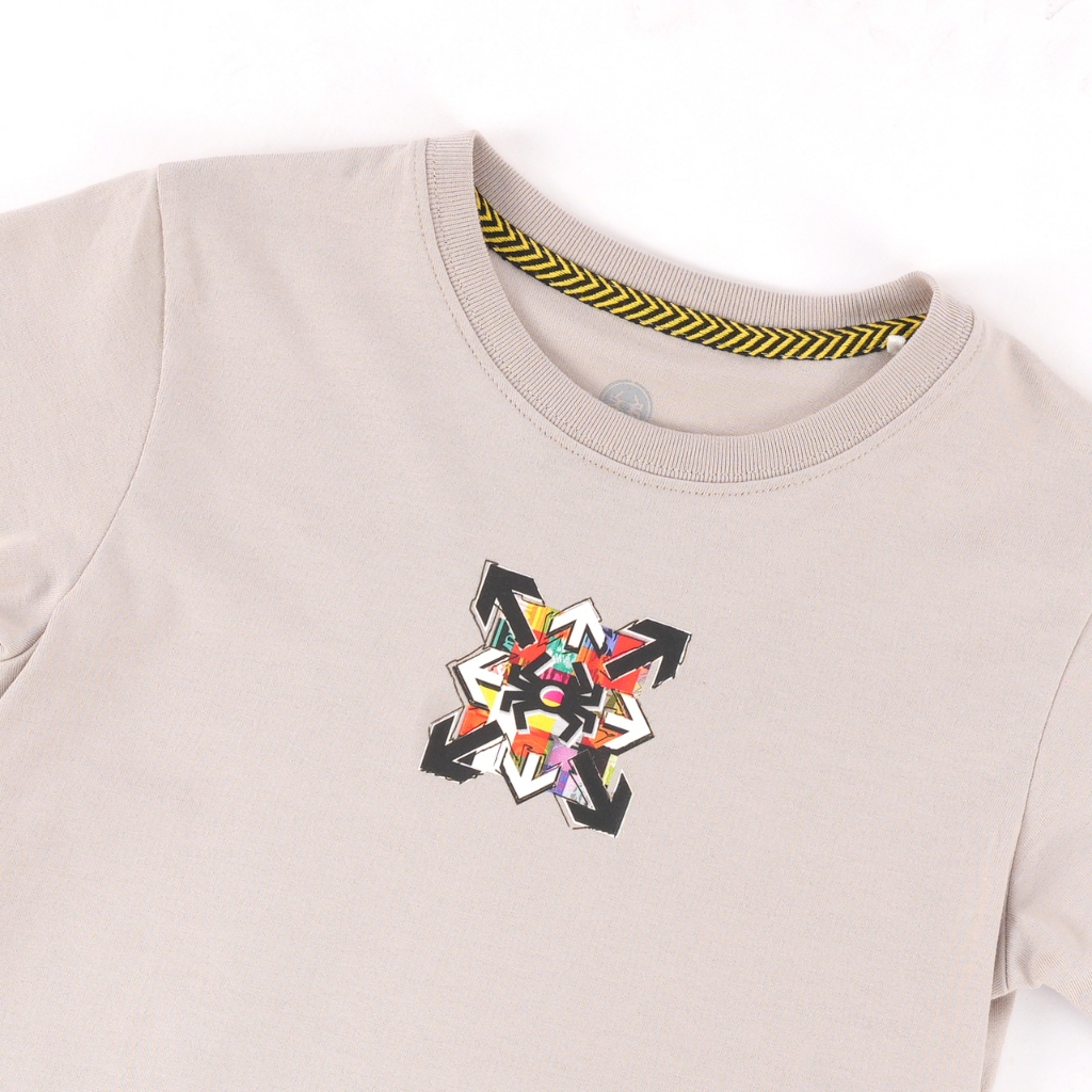 Spyderbilt Kaos lengan pendek Anak Anak Guerilla Kids Tee Planet Surf