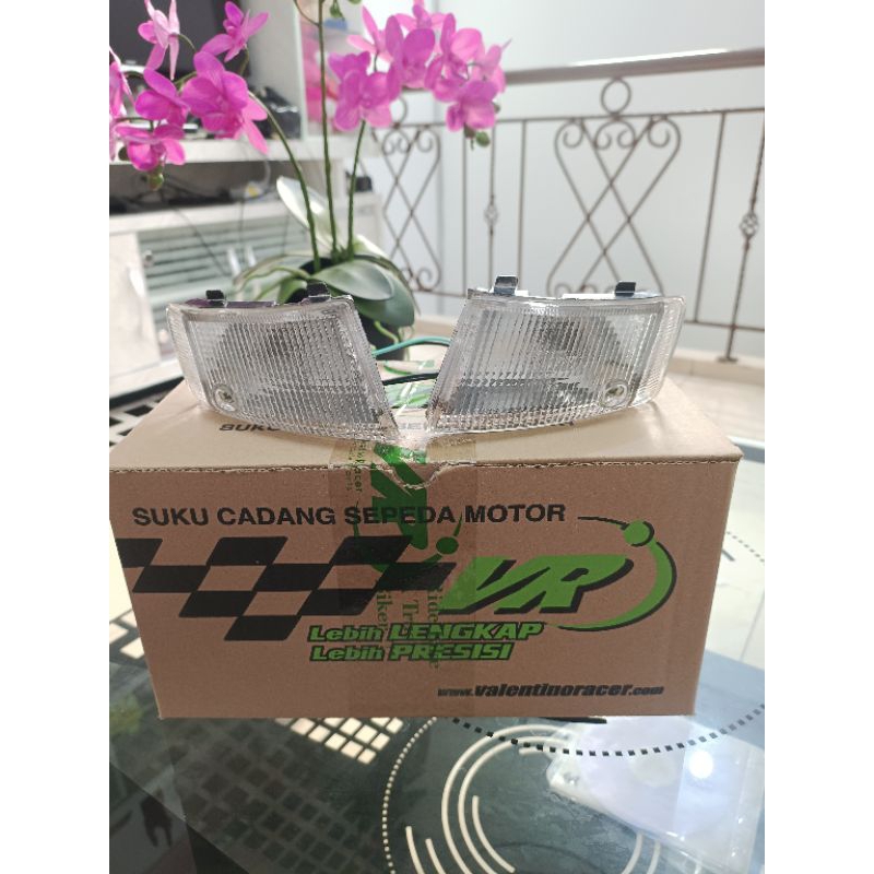 LAMPU RITING SEIN SEN DEPAN TORNADO SHOGUN KEBO (SEPASANG KIRI KANAN)