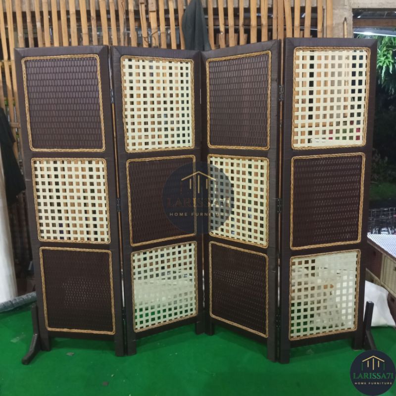 Pembatas Sketsel Ruangan Rotan Sintetis Pintu 4