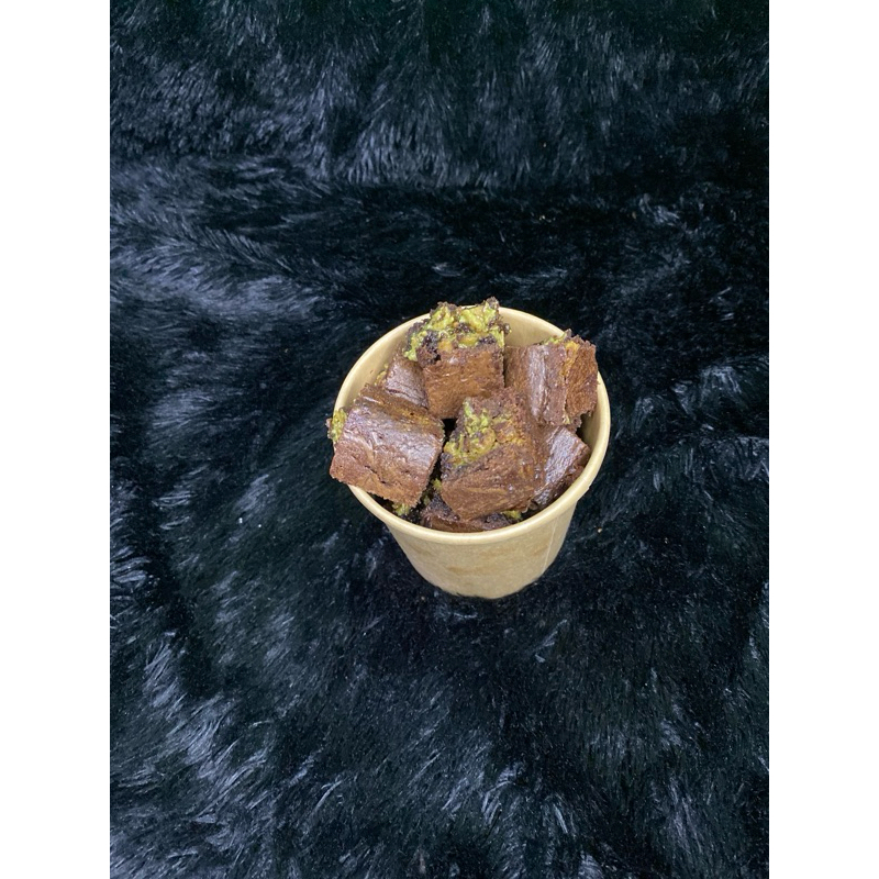 

Fudgy Brownies Pistachio