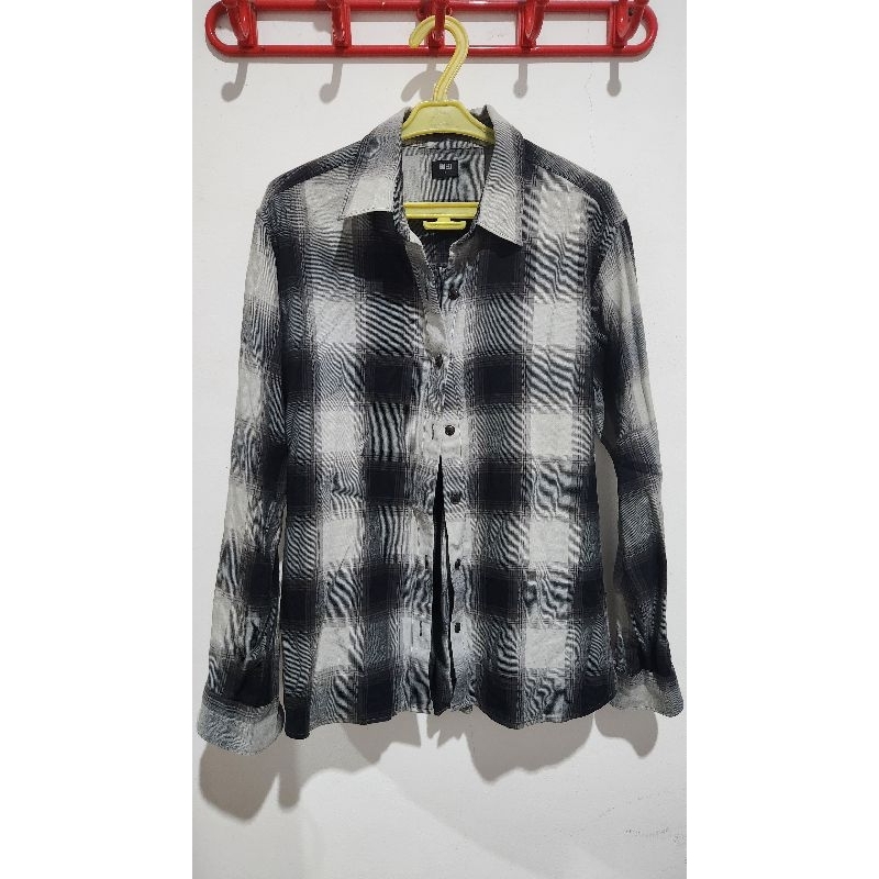 Kemeja Wanita Uniqlo Original Kotak Plaid Flanel Katun