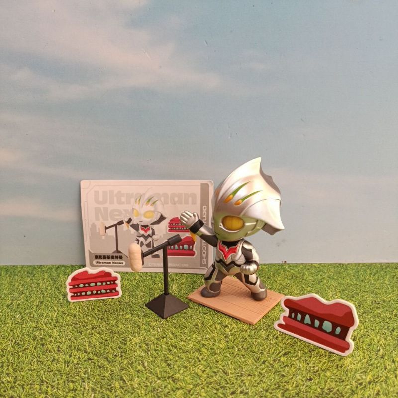 Popmart- Ultraman Shooting Studio Series- Ultraman Nexus