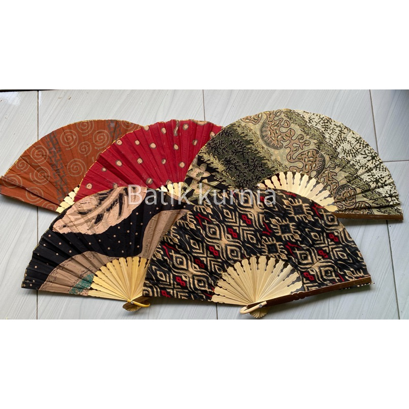 souvenir kipas batik besar 28cm , , kipas tangan grosir , souvenir pernikahan