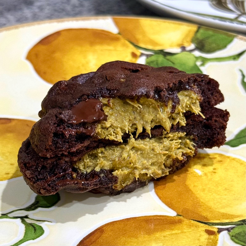 

Pistachio Kunafa Cookie
