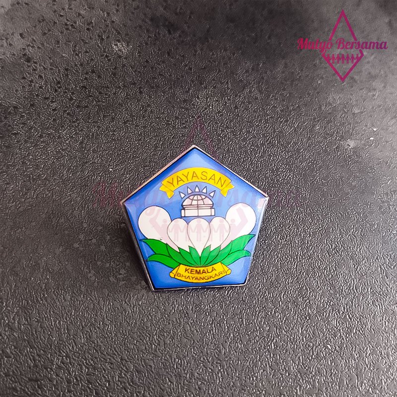 Lencana Pin Logo YKB Pin Yayasan Kemala Bhayangkari - Mulyo Bersama