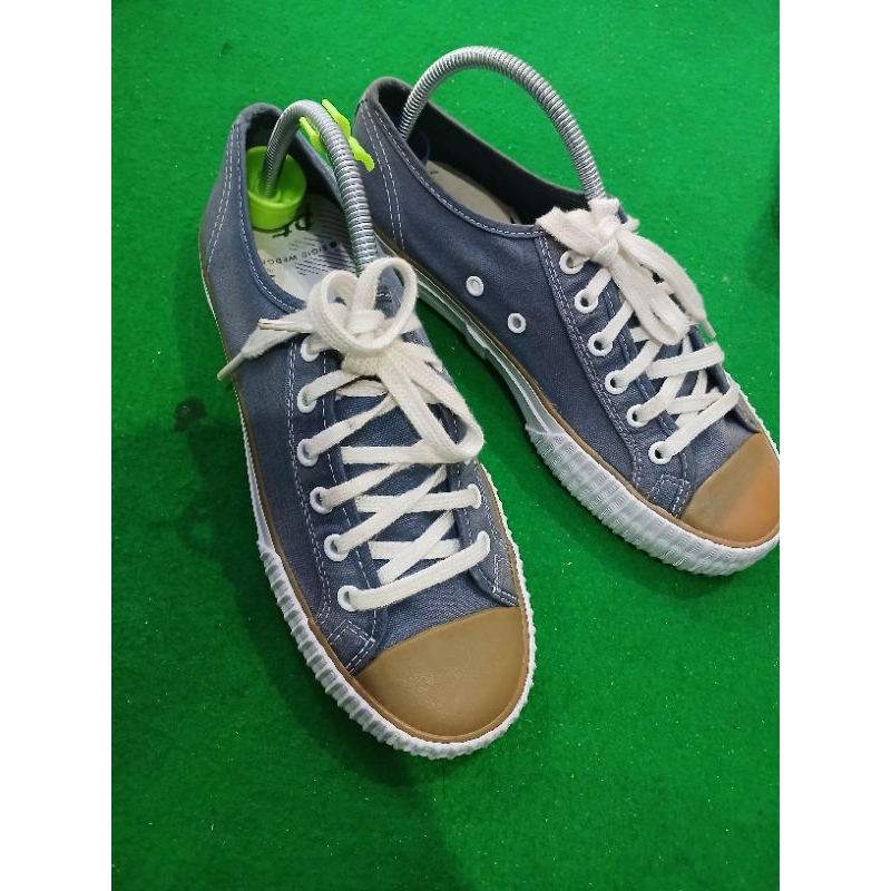 PF FLYERS