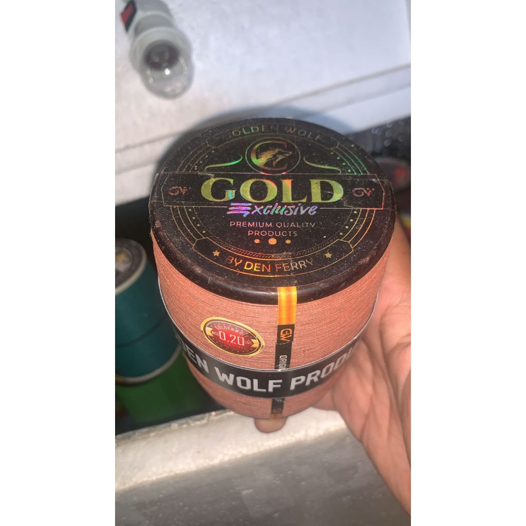 Gelasan GOLDEN WOLF "GOLD", molor, size 0.20, bahan N66 bobin Hijau, klos kayu 6000 yard