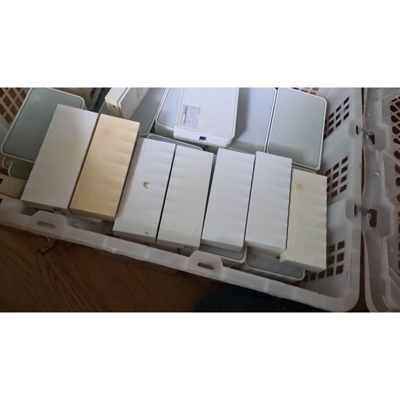 Swich hub tplink LS1008