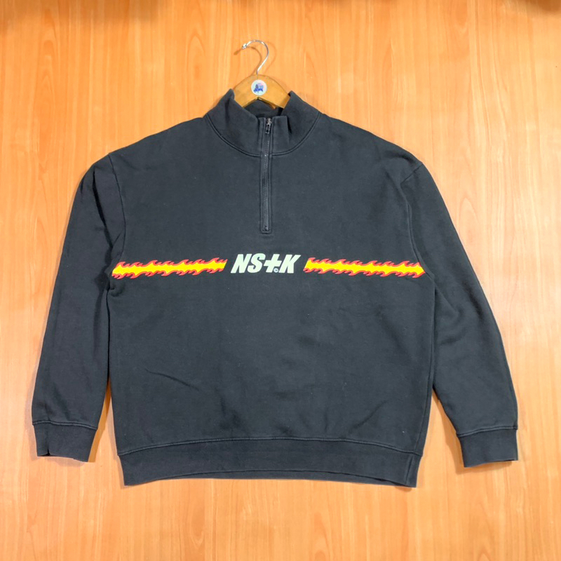 crewneck halfzip nasty