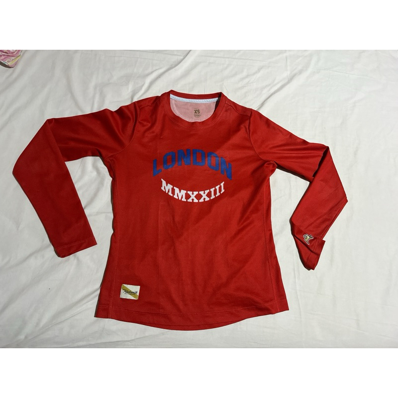 Preloved Tracksmith Women London 2023