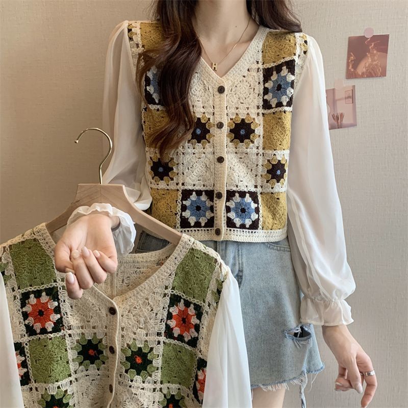 Atasan Motif Bunga2 Blouse Wanita Lengan Panjang Sifon Retro