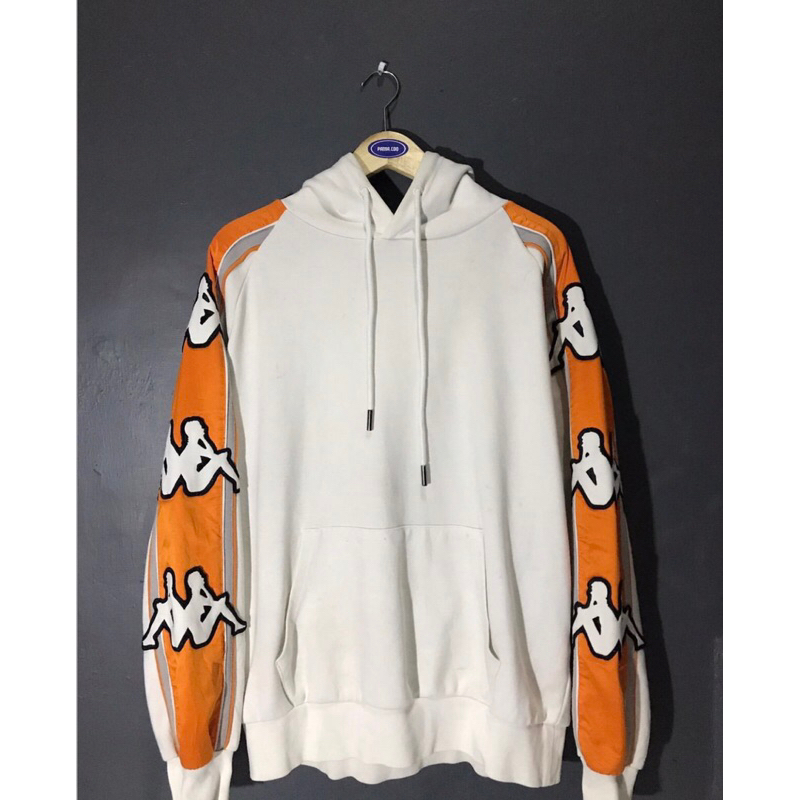 hoodie kappa taped