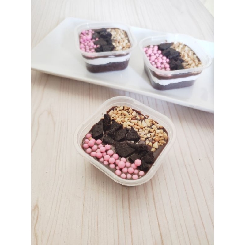 

Brownies Lumer mini cup 120ml - khusus Yogyakarta