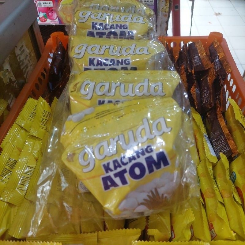 

GARUDA KACANG ATOM 1 PACK ISI 10 SACHET