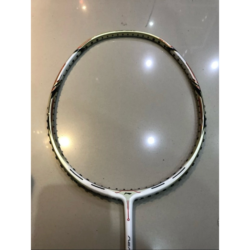 Raket Li-ning Aeronaut 9000