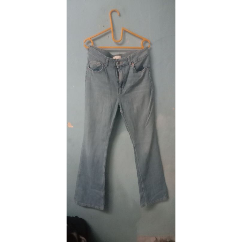 Jeans wanita Cutbray H&M