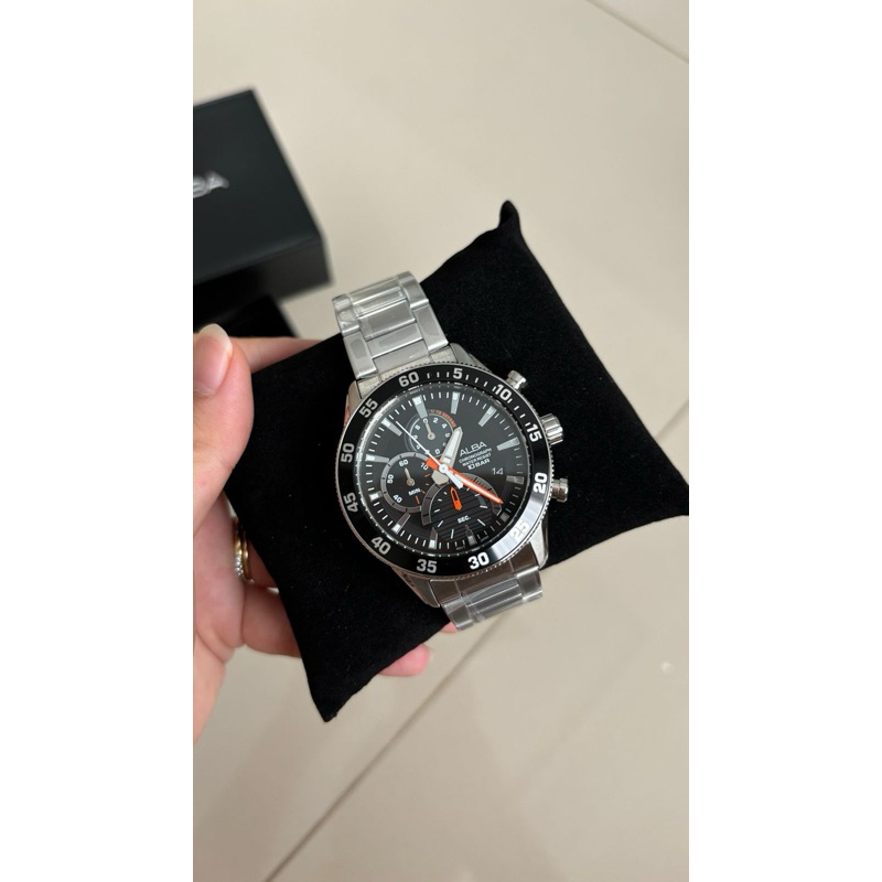 Jam tangan pria chrono alba chronograph 10 bar vd57-x208