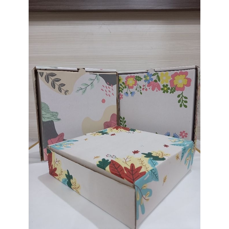 

Kardus Hempers/Kardus Gift/Kardus Kosongan