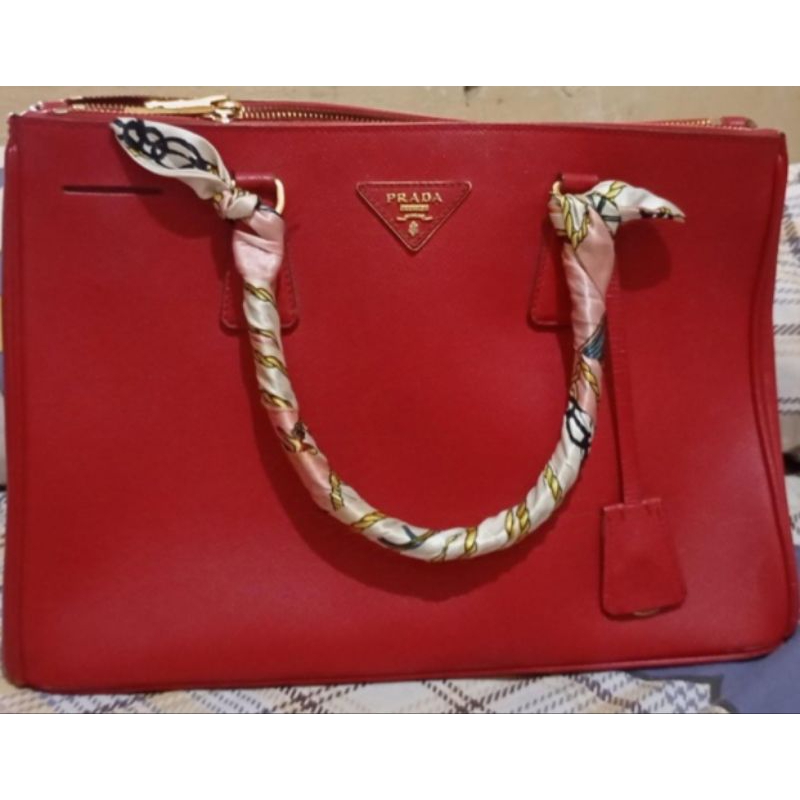 Tas second branded Prada milano