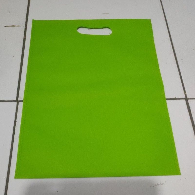 

Tas Spunbond Oval Uk 25x35 Polos