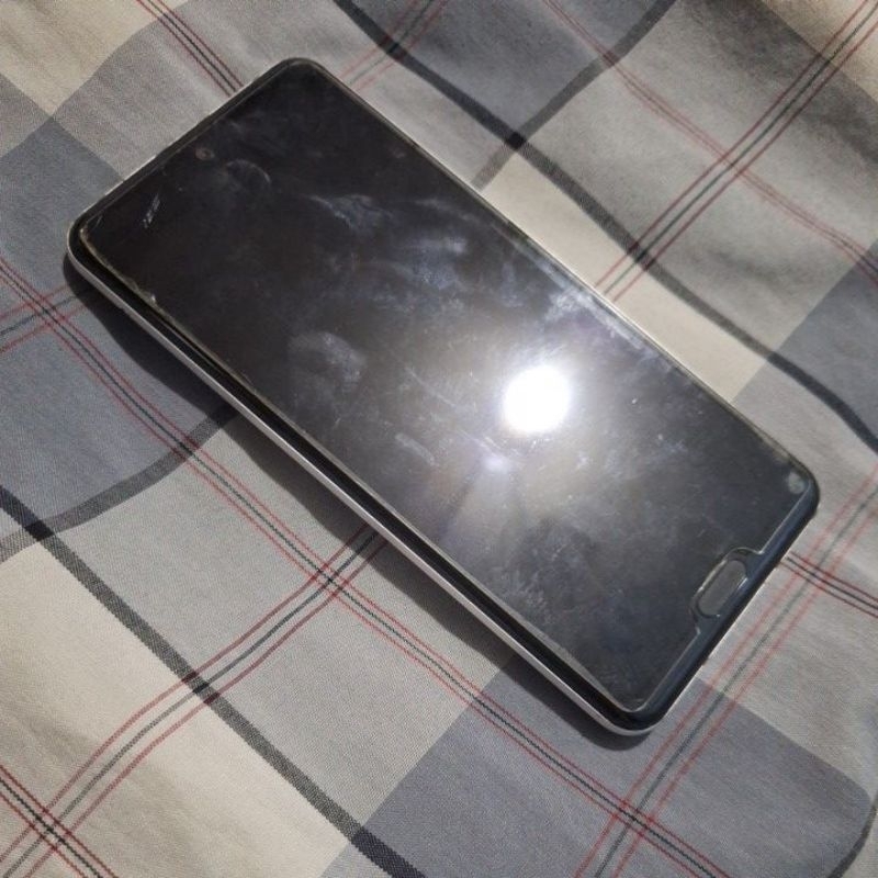 Handphone Sharp Aquos SHV44 (R3) - Second