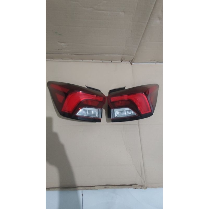 stoplamp lampu belakang Avanza veloz 2022 2023 2024 original