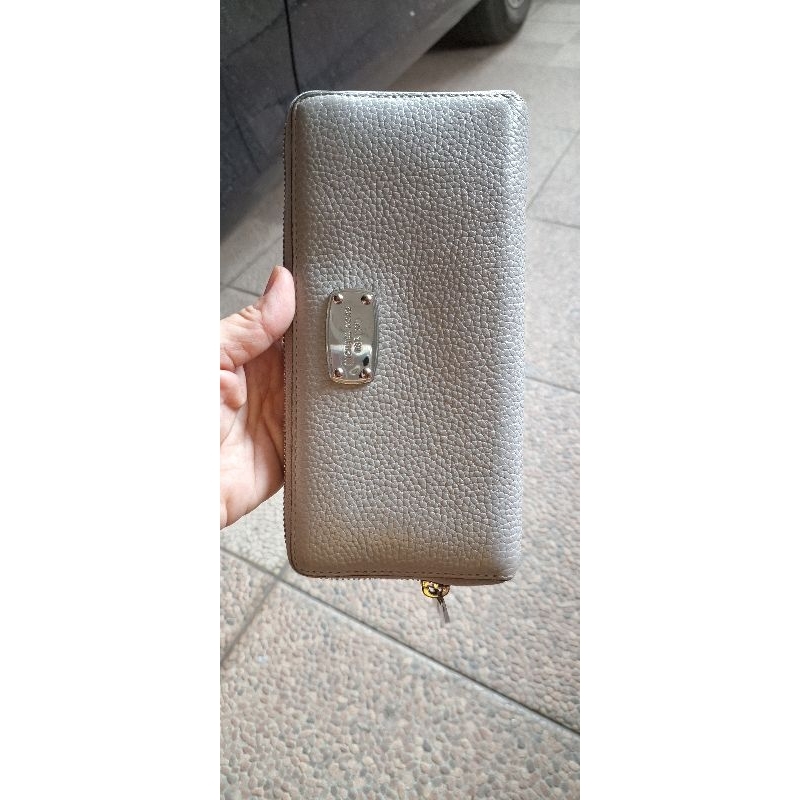 dompet mk preloved