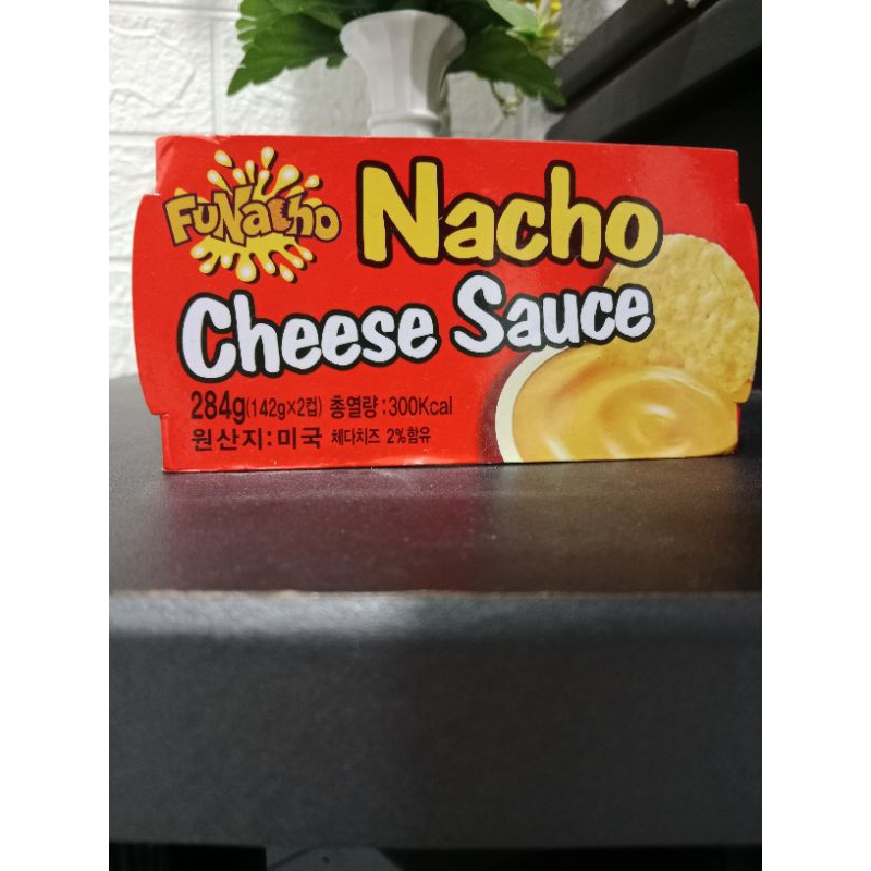 

Nacho cheese sauce 284g(142g x 2)