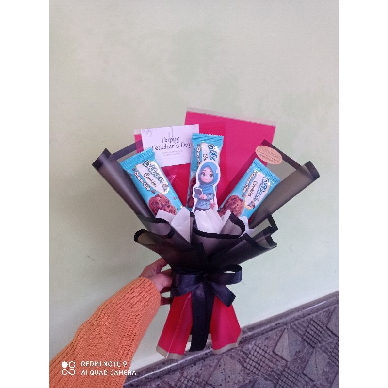 

Buket Snack Hari Guru by Jenar Bouquet