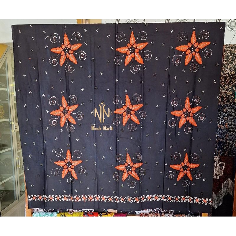 Kain Batik Tulis Bakaran Khas Pati