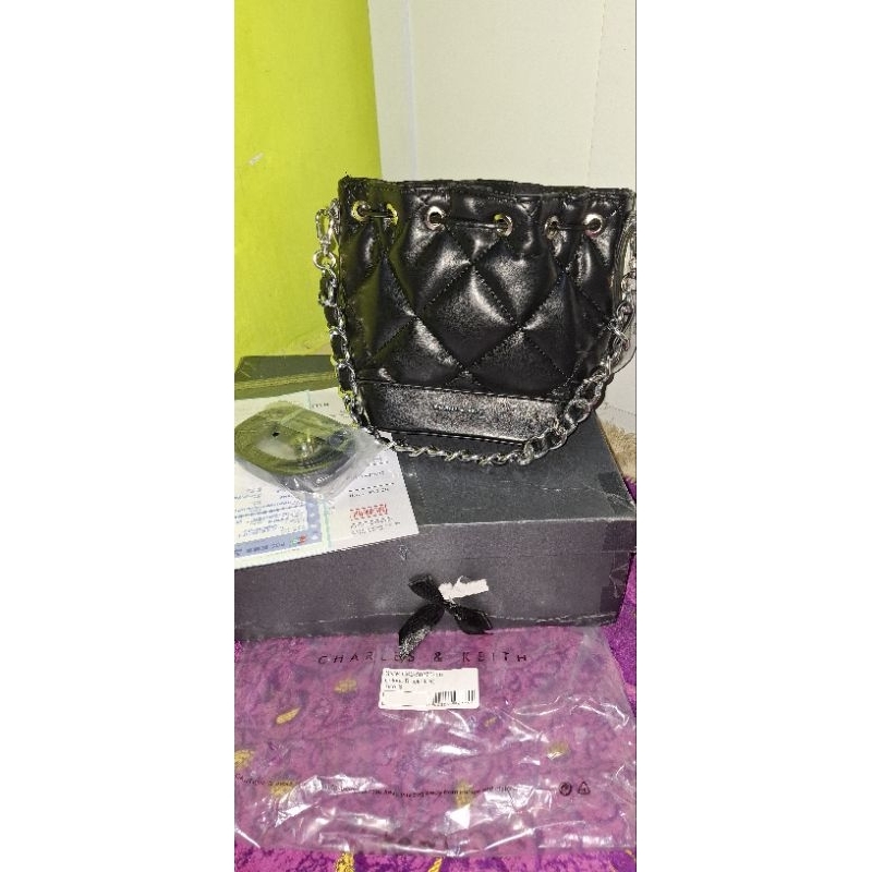 Tas Charles & Keith CK charles&keith Serut Original