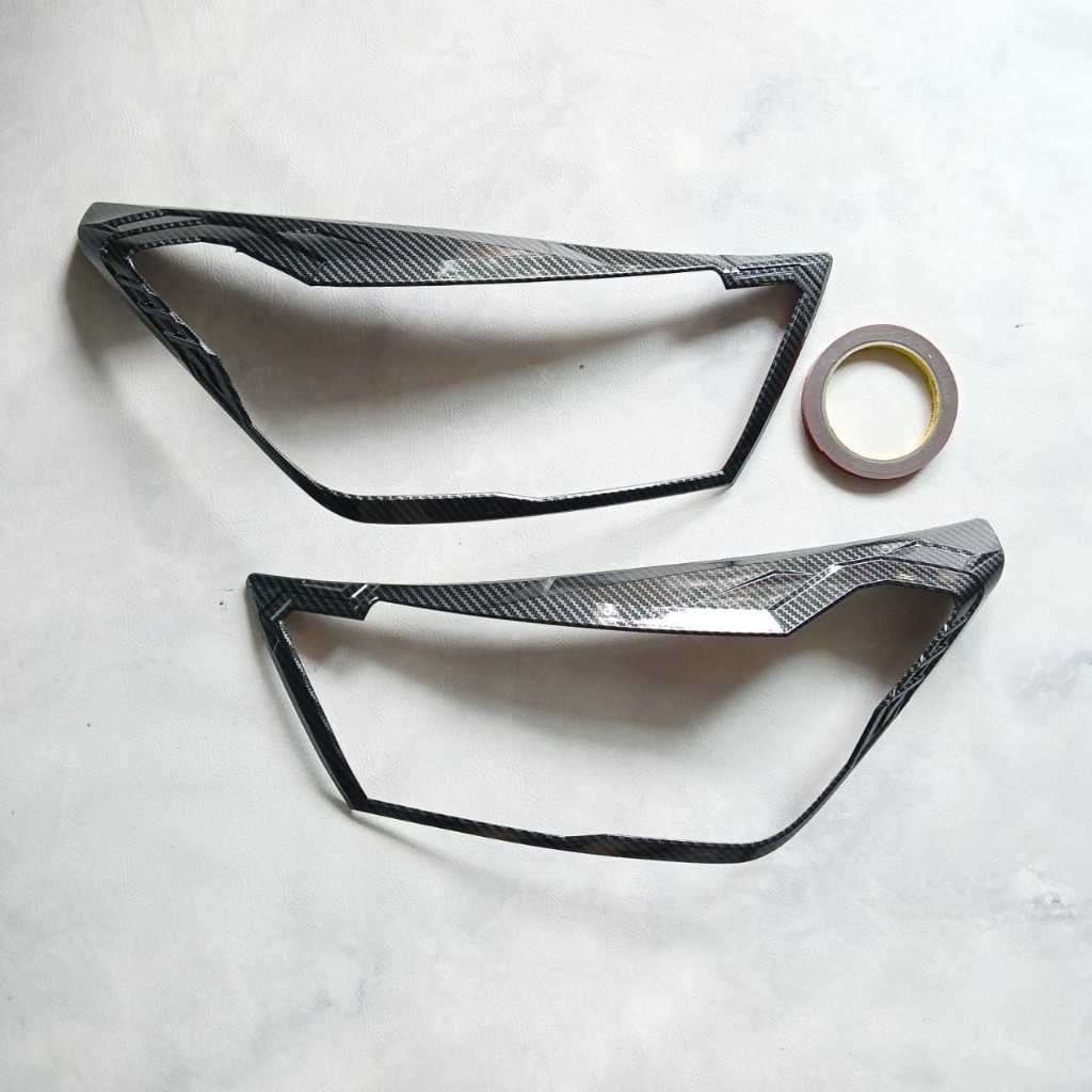 Garnish Depan Cover Lampu Depan Mobil Ayla 2023 - 2024 Carbon