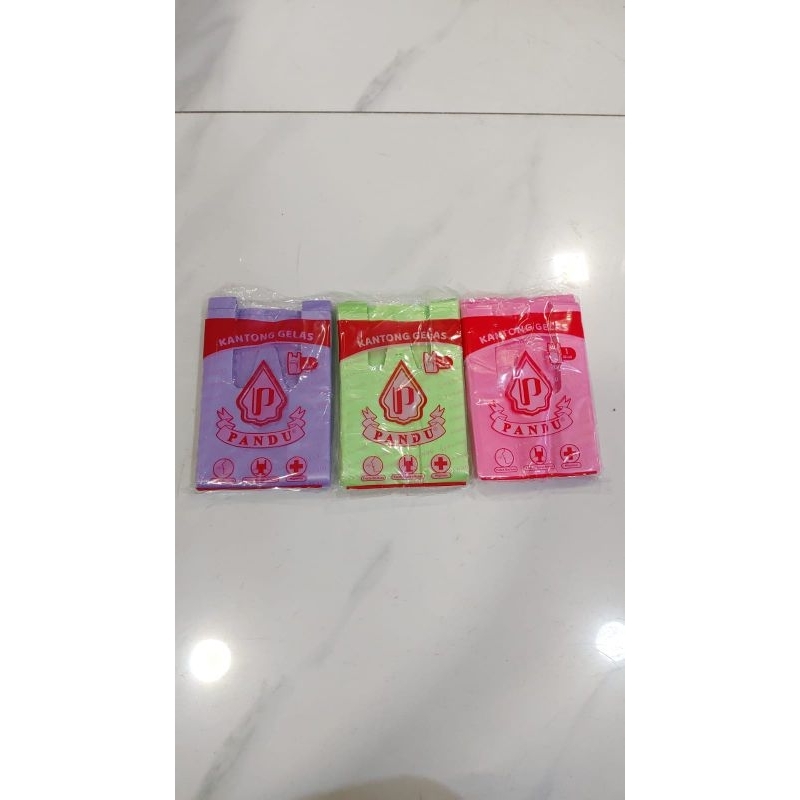 Kantong plastik kresek untuk 1gelas/2 gelas/ cup jus merk pandu