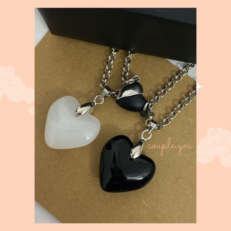 Kalung Couple Love Hitam Silver Magnet Love