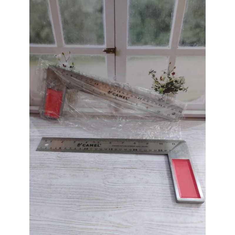 

Siku Tukang Tebal HD 12" (30 Cm) / Siku Meter Penggaris